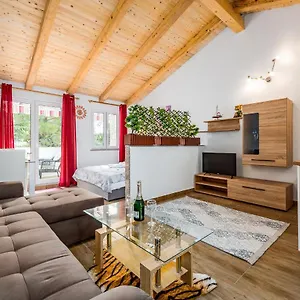 Heidi 2 Umag